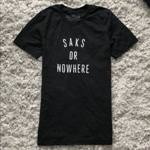 Knowlita “Saks or nowhere” T-shirt